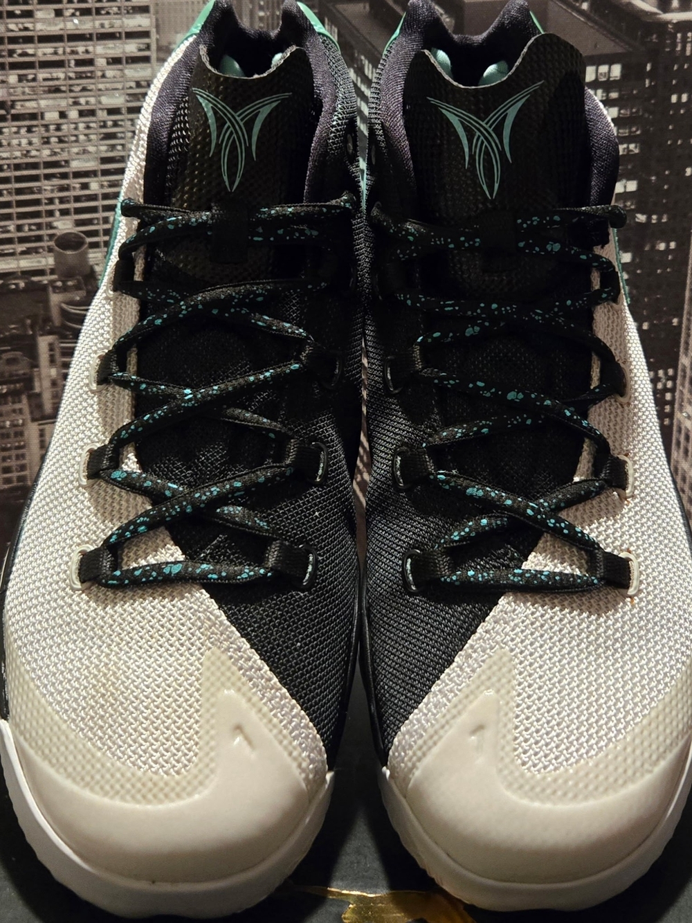 Jordan Men's Melo Black and Teal High-Top Basketball Sneakers